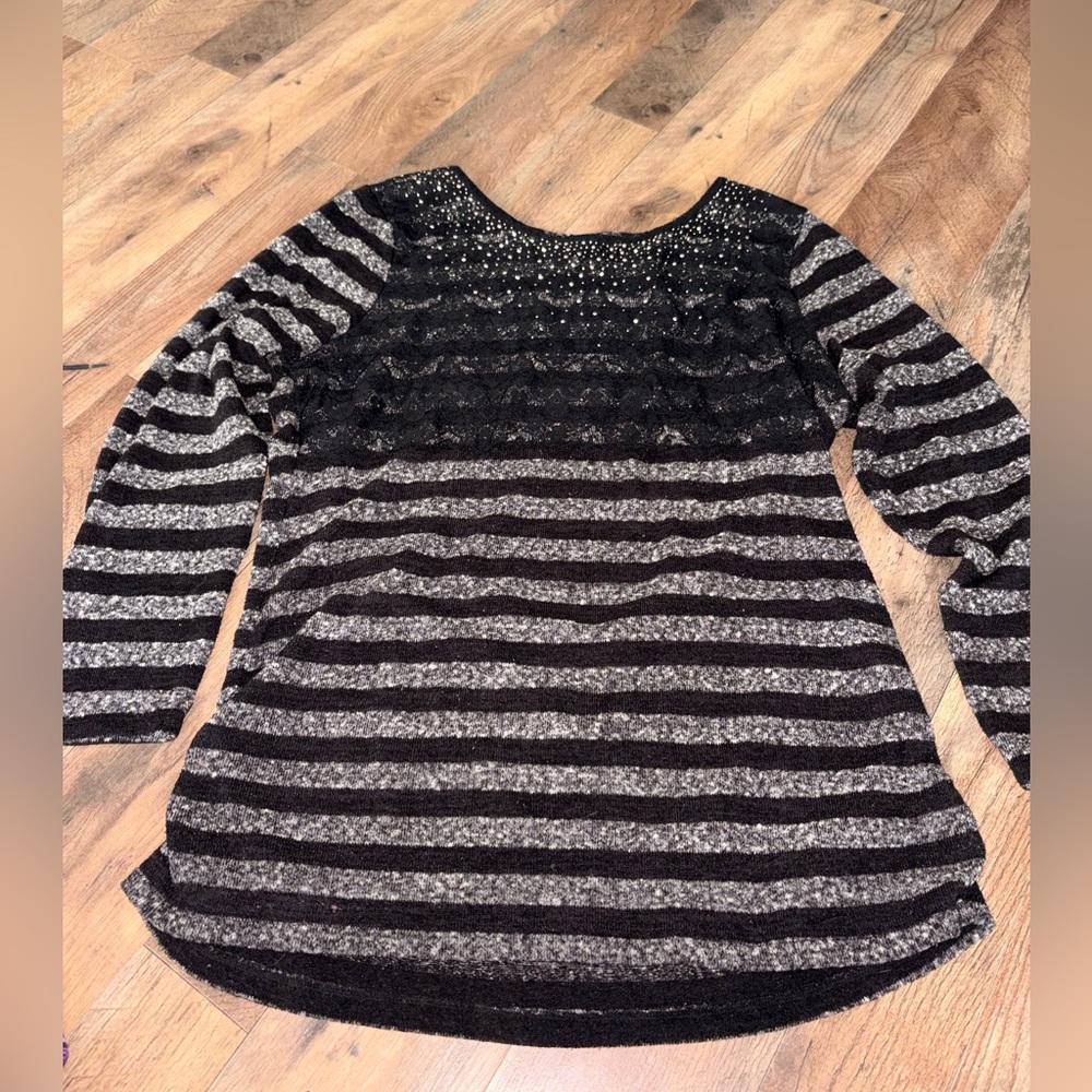 Style & Co. Black and Gray Striped Lace Yoke Long-Sleeve Tee